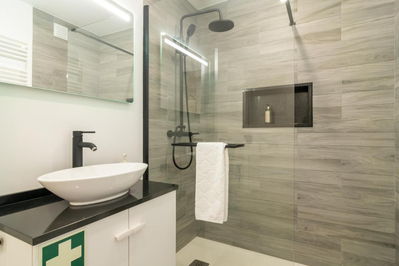 Stylish Apartment W/ River View By Lovelystay Oeiras Exterior foto