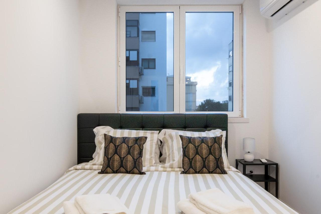 Stylish Apartment W/ River View By Lovelystay Oeiras Exterior foto