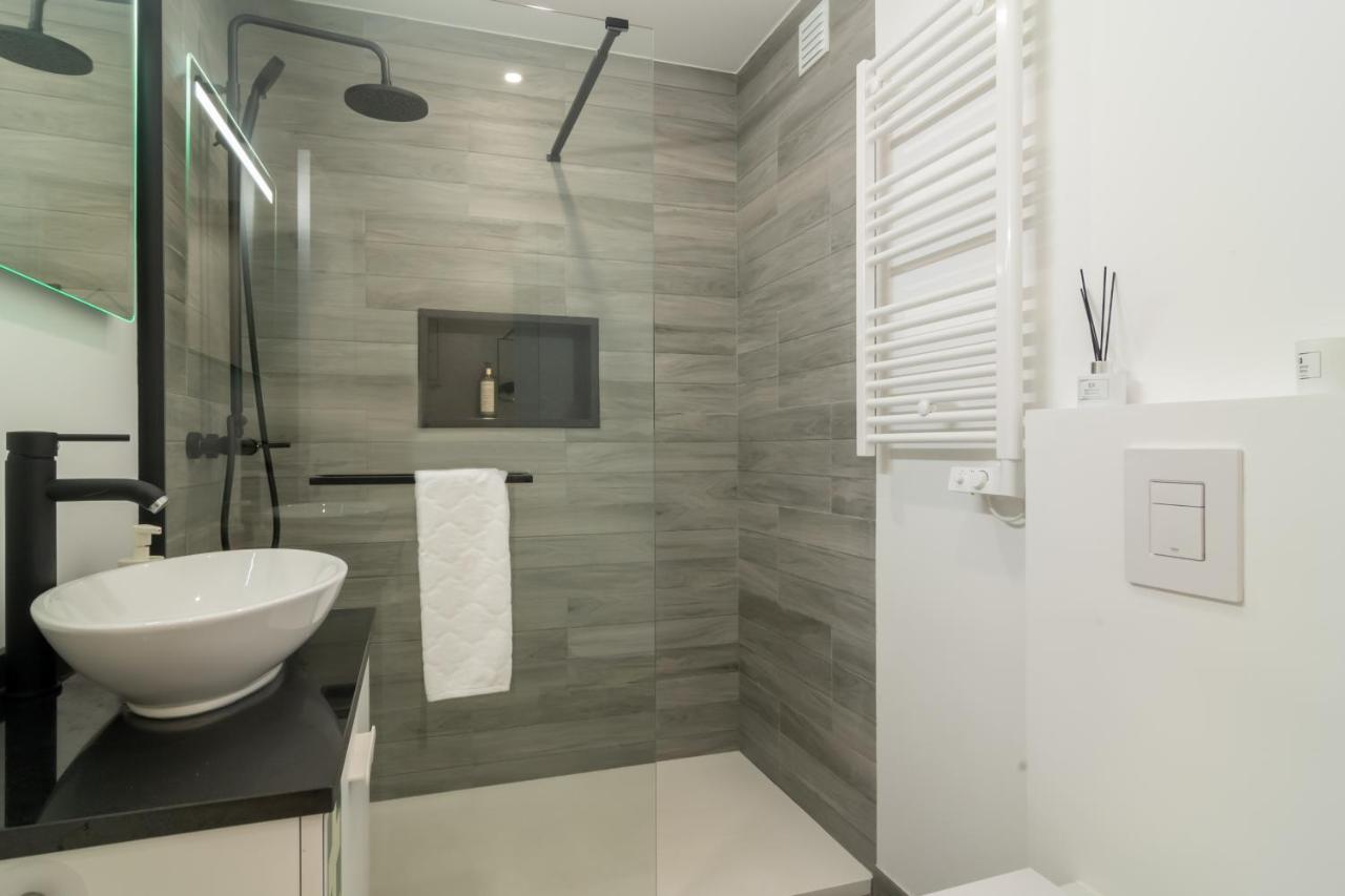 Stylish Apartment W/ River View By Lovelystay Oeiras Exterior foto